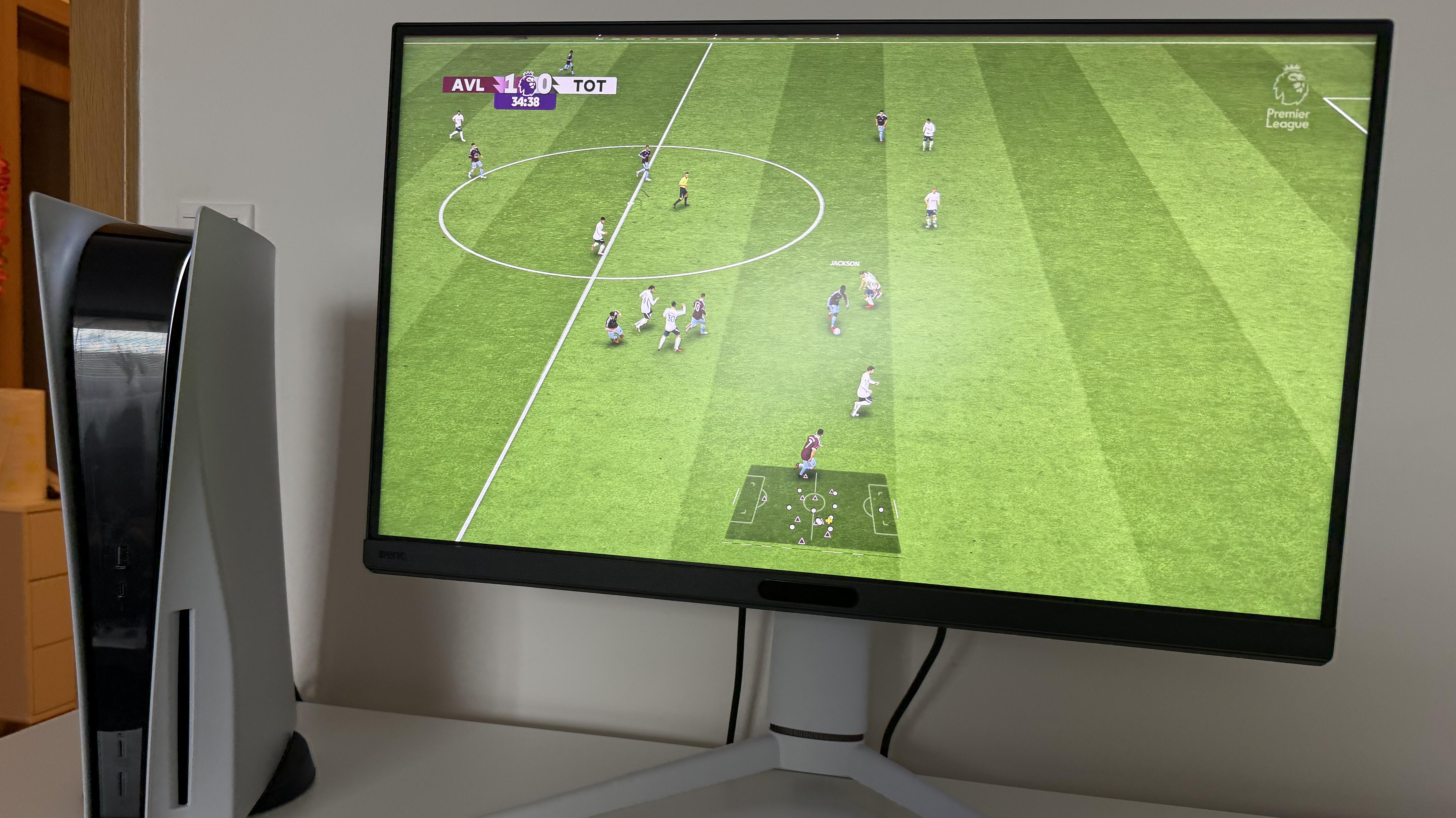 Recenze BenQ MOBIUZ EX271Q: 180 Hz, QHD a pořádná výbava