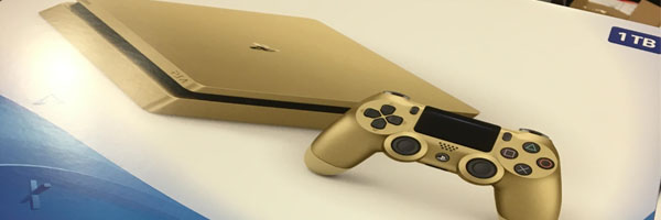 Konzole PS4 bude k dostání i ve zlaté barvě
