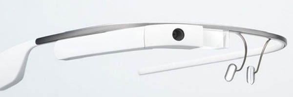 Microsoft asi pracuje na konkurenci pro Google Glass