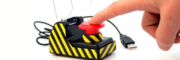 Hacker Duranga vyhrožuje: Pokud bude zatčen, zveřejní tajné informace