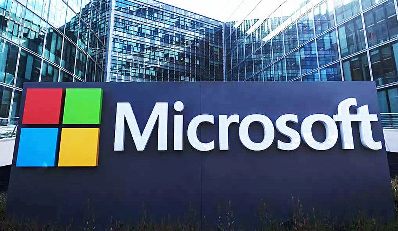 Hodnota Microsoft vzrostla na bilion dolarů