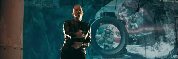 Eminem ve svém novém klipu dělá reklamu Call of Duty: Ghosts