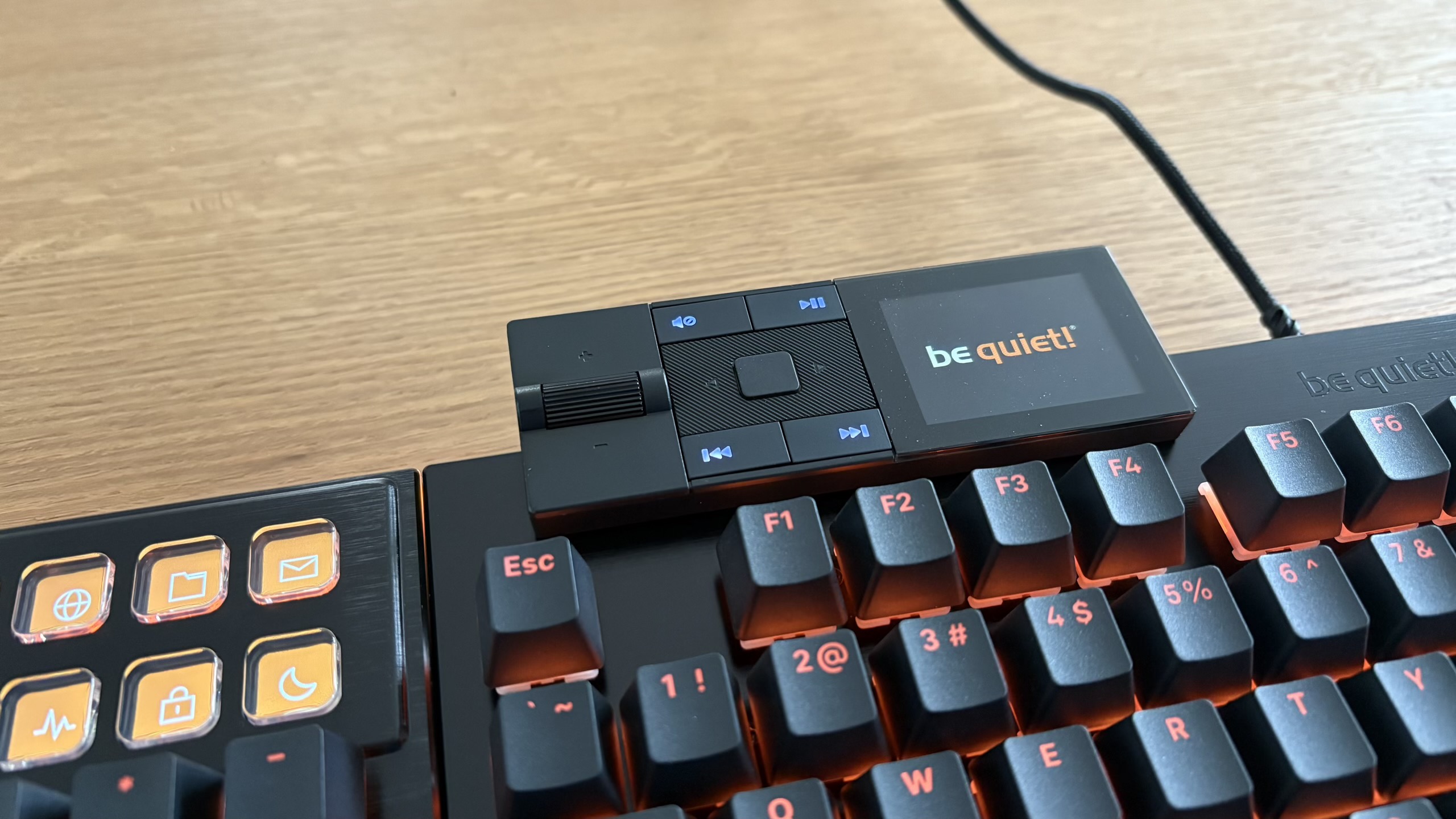 be quiet! Dark Mount je sebevědomým krokem, kterým tento výrobce vstupuje na trh mechanických klávesnic