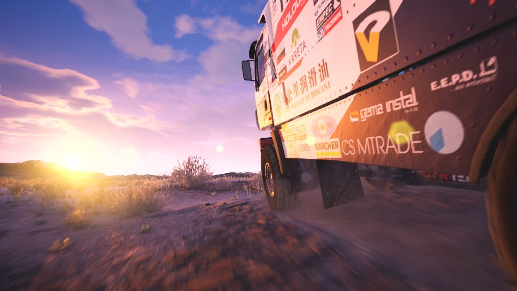 Závody Dakar 18 s Martinem Kolomým v kamionu odloženy na konec září